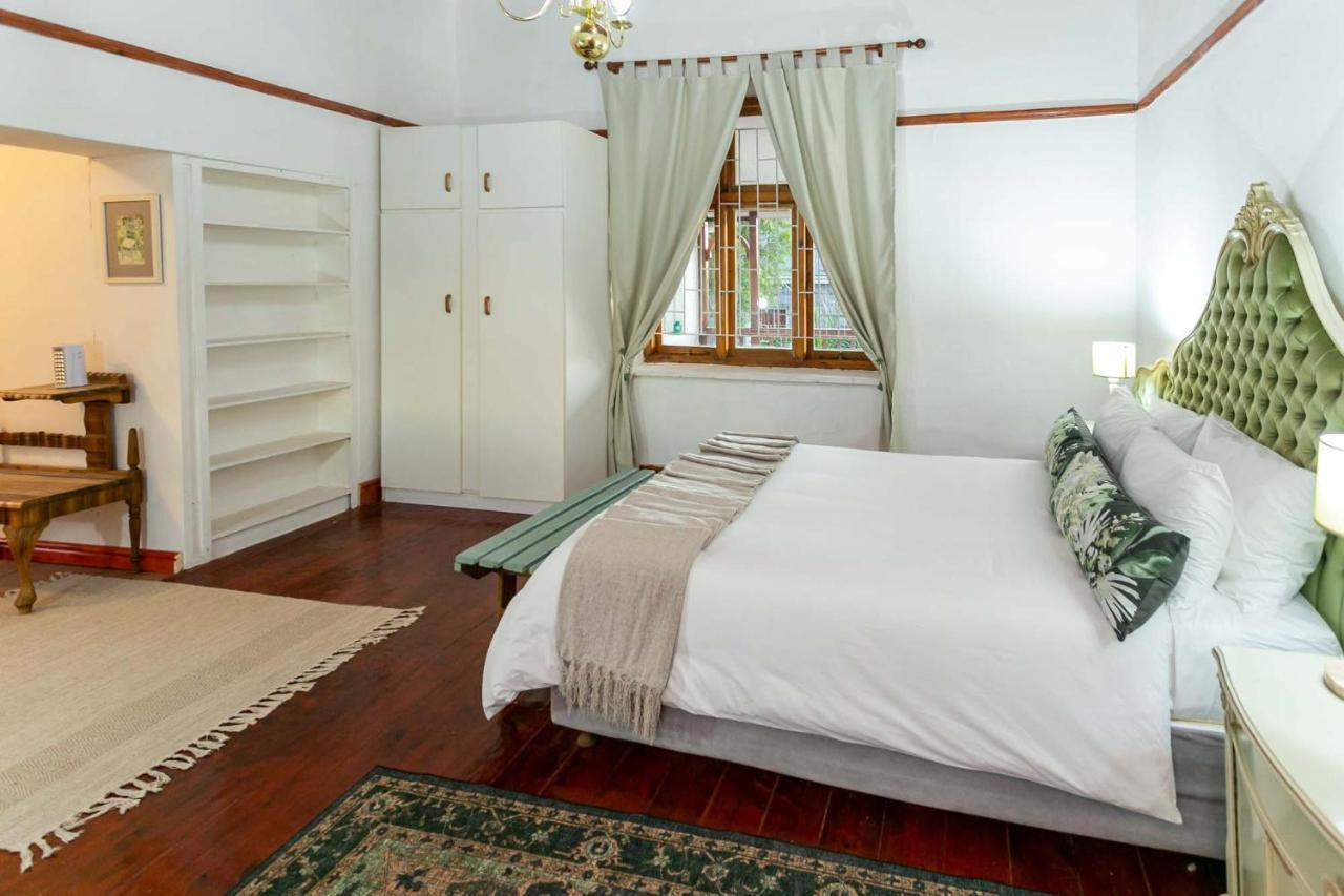 Ravenscliff Villa Oudtshoorn Exterior photo